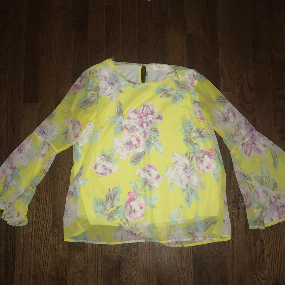 Floral top